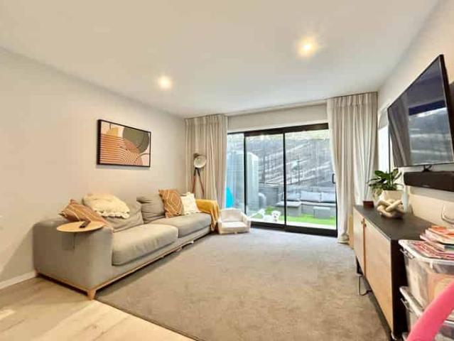 House for rent in Whangaparaoa, Oroua County