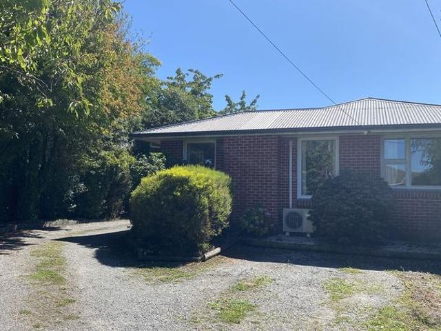House for rent in Chaslands, Canterbury