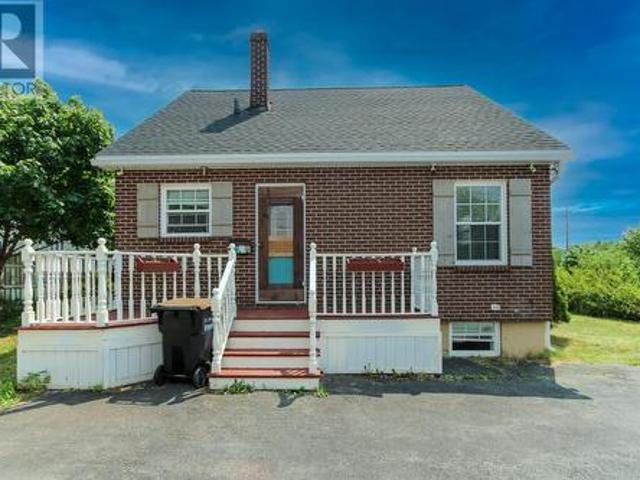 House for sale in Foxtrap, Newfoundland And Labrador