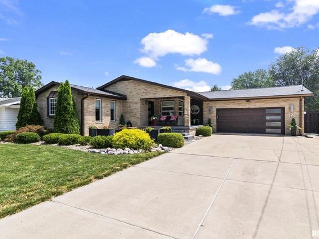 House for sale in Rochester, Illinois