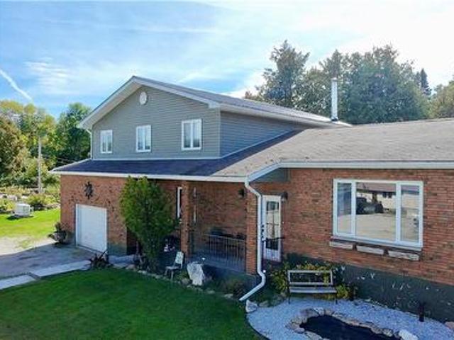 House for sale in Northeastern Manitoulin, Ontario