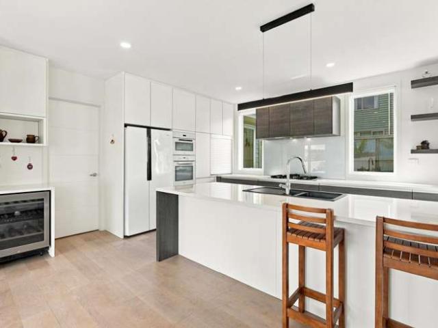 House for sale in Karaka, Franklin