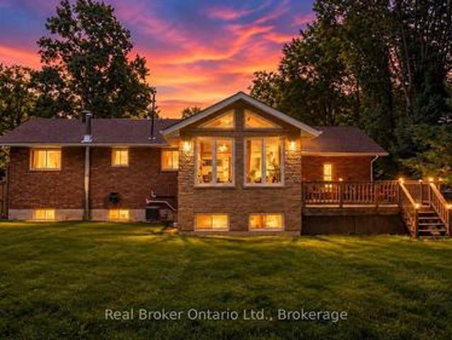 House for sale in Tiny, Central Ontario