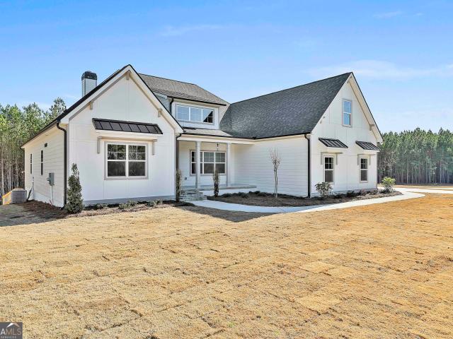 House for sale in Williamson, Georgia