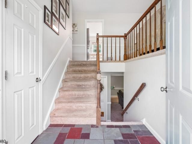 House for sale in Annandale, New Jersey