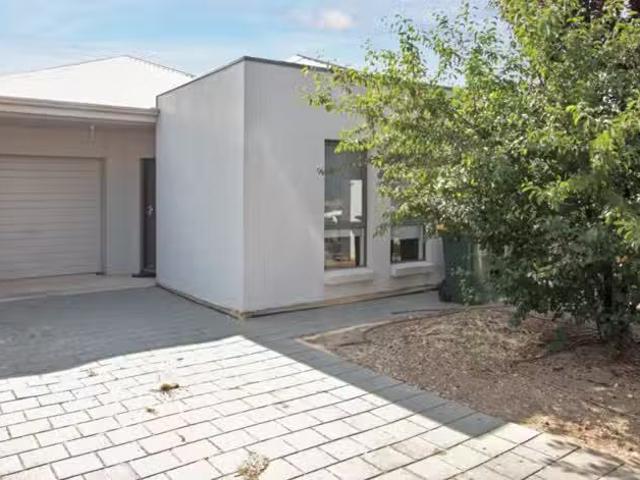 House for rent in Dudley Park