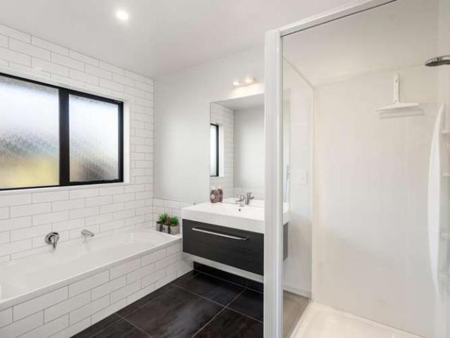 House for sale in Lincoln, Canterbury