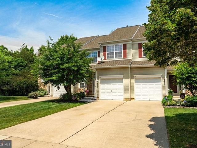 Townhouse for sale in Bordentown, New Jersey
