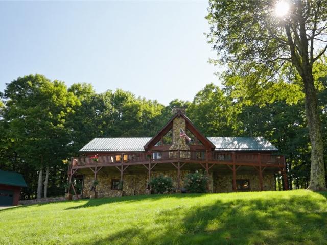 House for sale in Avery, North Carolina