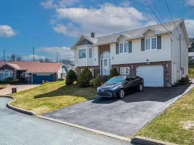 House for sale in Dartmouth, Nova Scotia