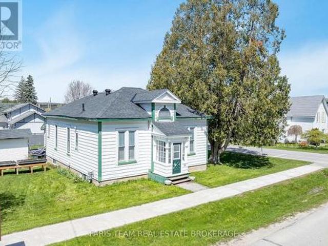 House for sale in Penetanguishene, Ontario