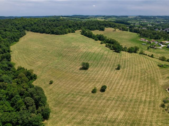 Farm for sale in Atlasburg, Pennsylvania