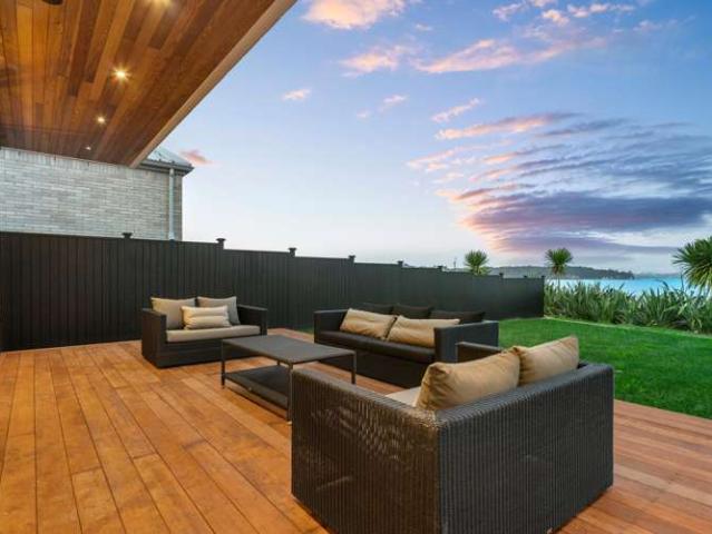 House for sale in Paremoremo