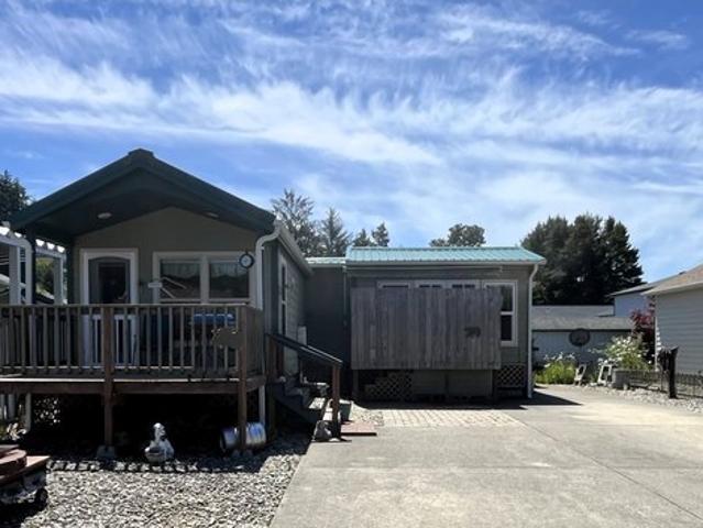 House for sale in Oregonia