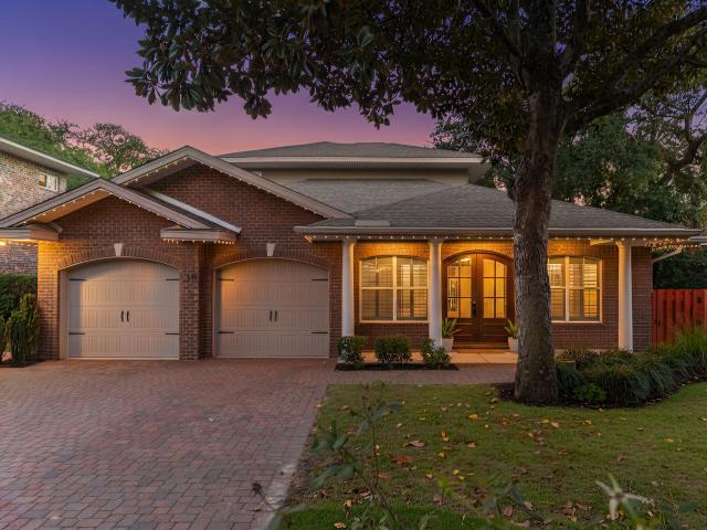 House for sale in Mary Esther, Florida