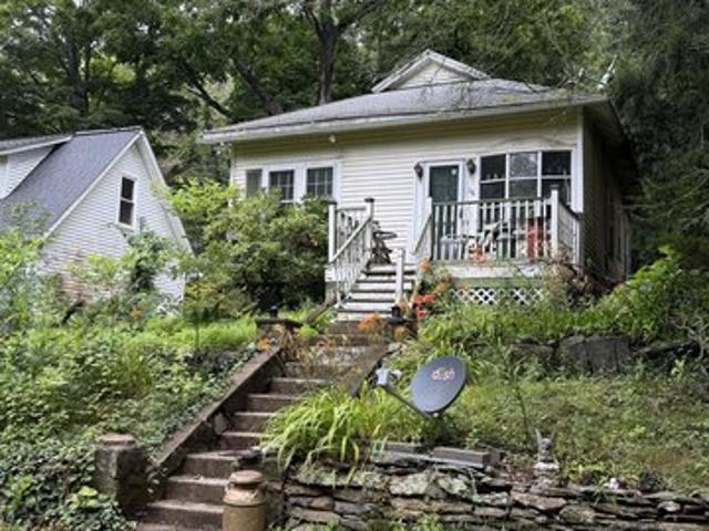 House for sale in Clinton, Connecticut