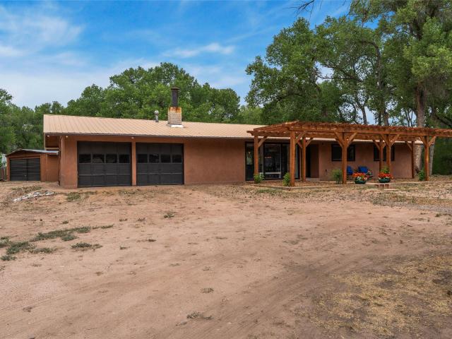 House for sale in Espanola, New Mexico