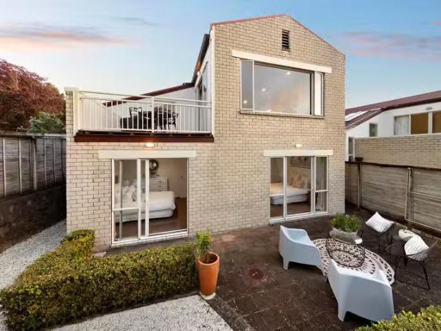 House for sale in Auckland, Oroua County