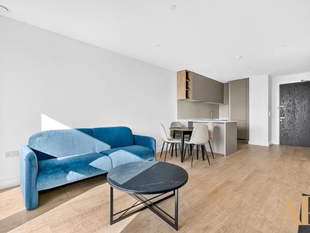 Apartment for rent in Alperton, Greater London