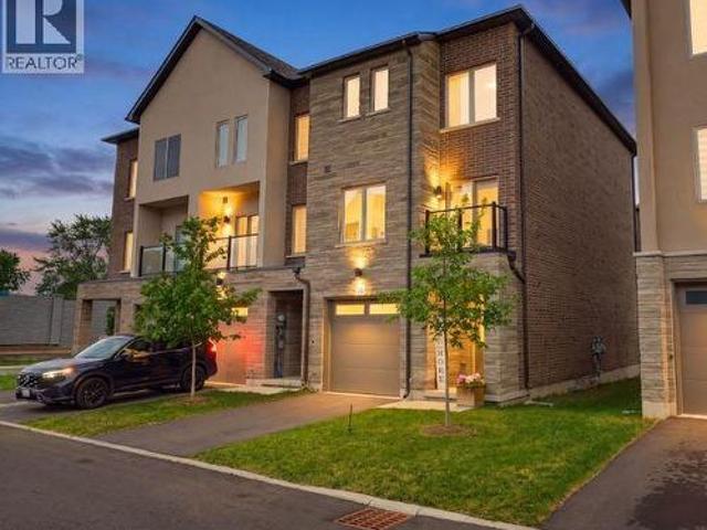 House for sale in Ancaster, Ontario