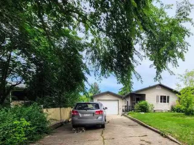 House for sale in Sherwood Park, Alberta