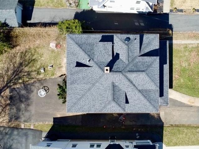 House for sale in Caldwell, New Jersey