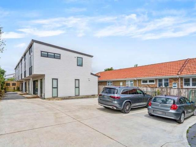 House for sale in Balmoral