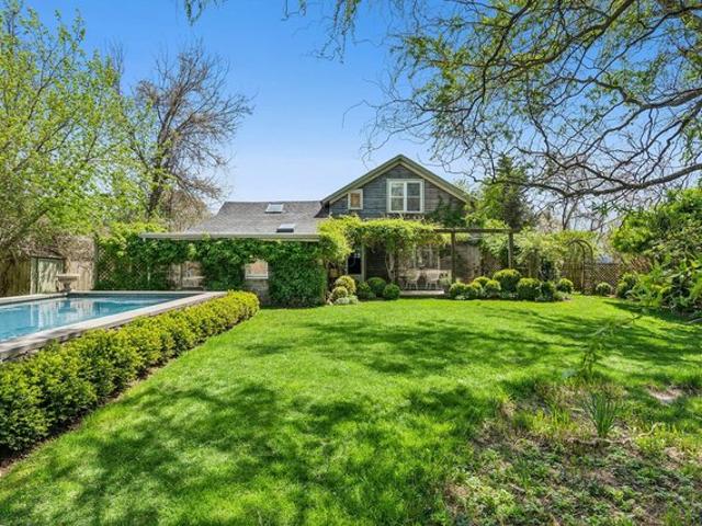 House for sale in Wainscott, New York