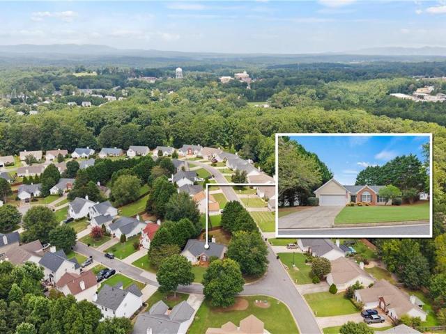 House for sale in Dawsonville, Georgia