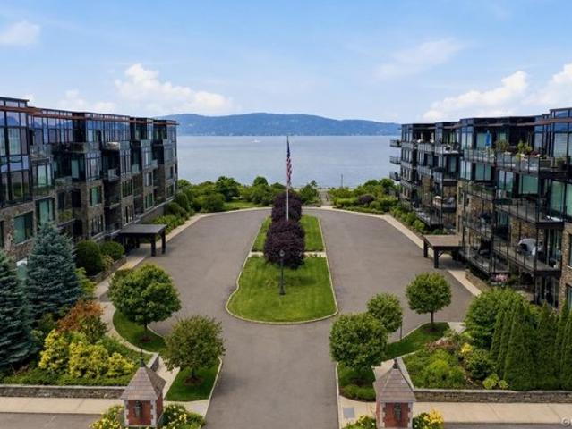 Condo for sale in Tarrytown, New York