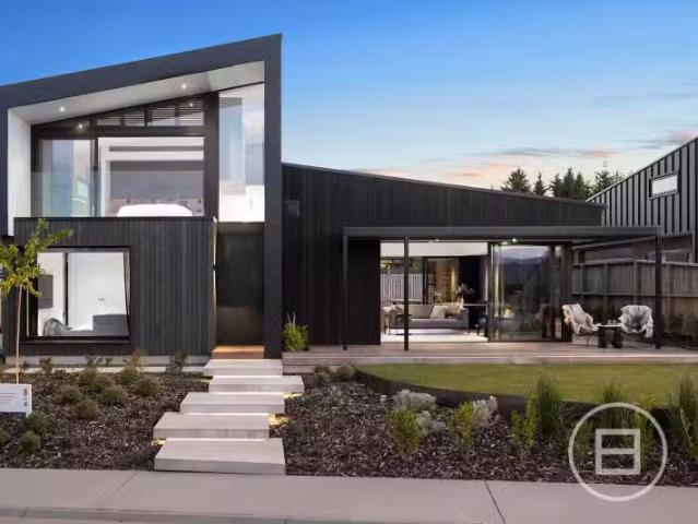 House for sale in Otakou