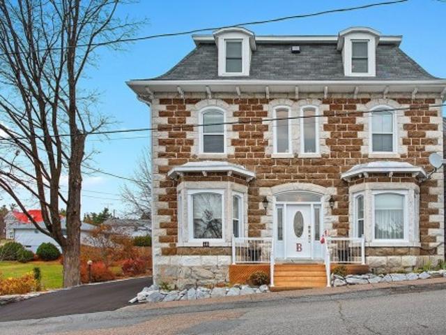 House for sale in Portage-du-fort, Quebec