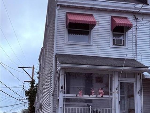 Townhouse for sale in Easton, Pennsylvania