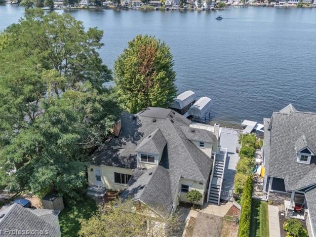House for sale in Lake Orion, Michigan