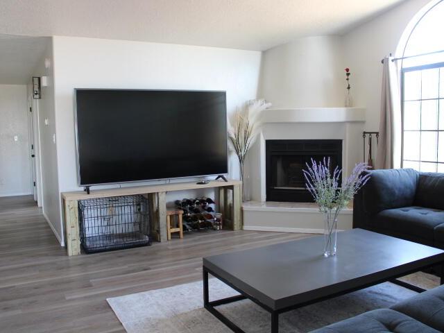 House for sale in Edgewood, New Mexico
