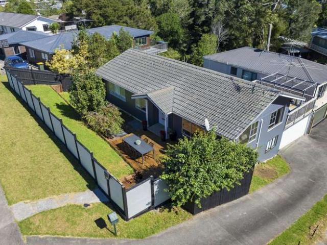 House for sale in Wairau Valley