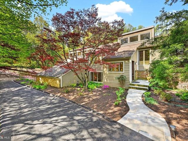 House for sale in Phoenix, Maryland