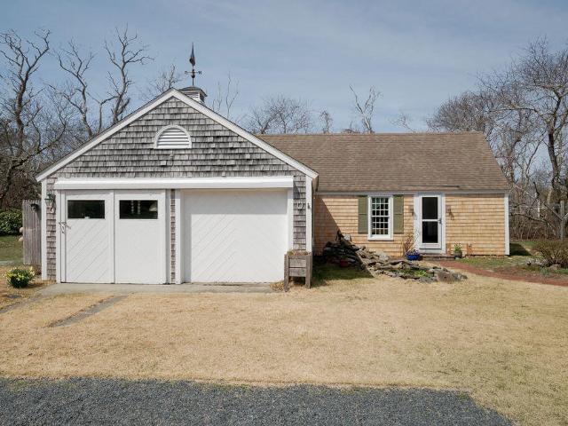 House for sale in North Truro, Massachusetts