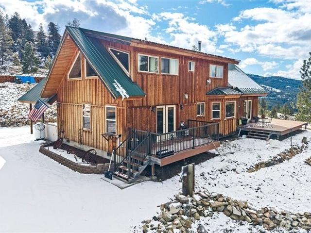 House for sale in Republic, Washington