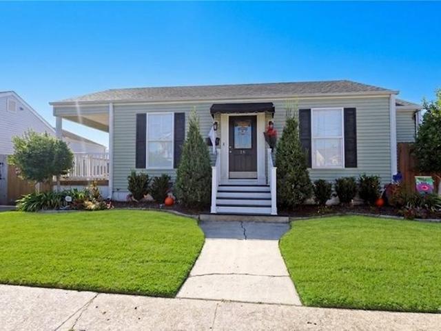 House for sale in Canoga Park, California