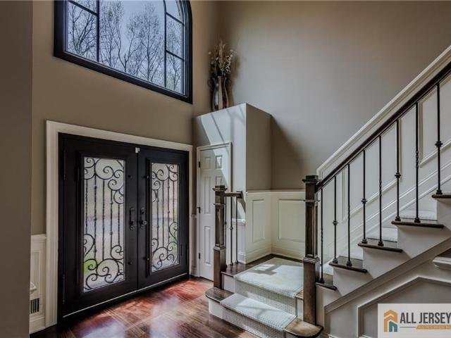 House for sale in Cliffwood, New Jersey