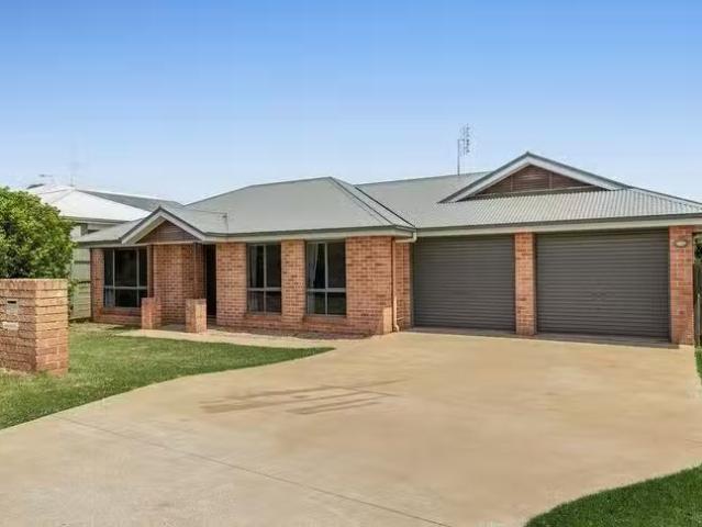 House for rent in Highfields, Queensland