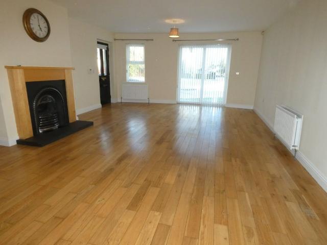 Apartment to rent in Ballymoney
