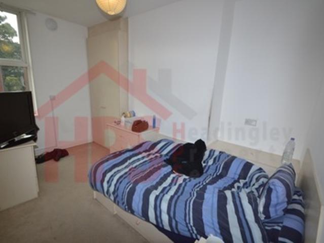 House for rent in Beckett Park, Headingley