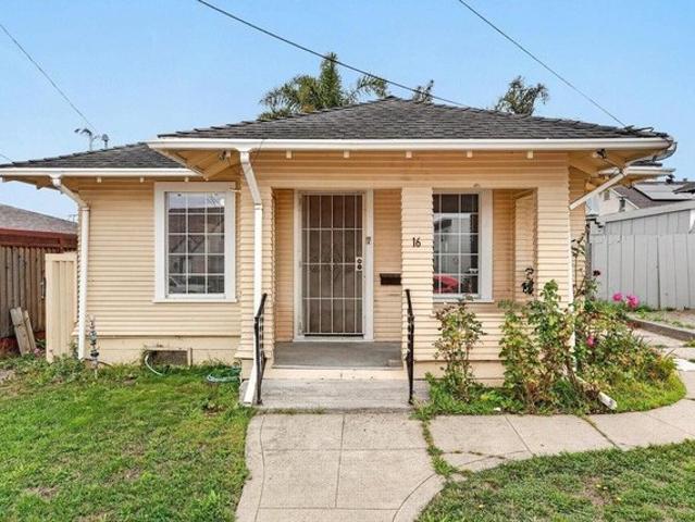 House for sale in Colache Town, Watsonville