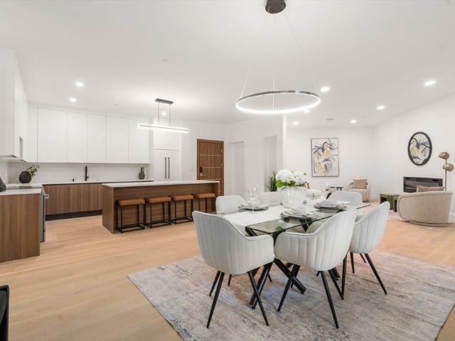 Condo for sale in Wellesley, Massachusetts