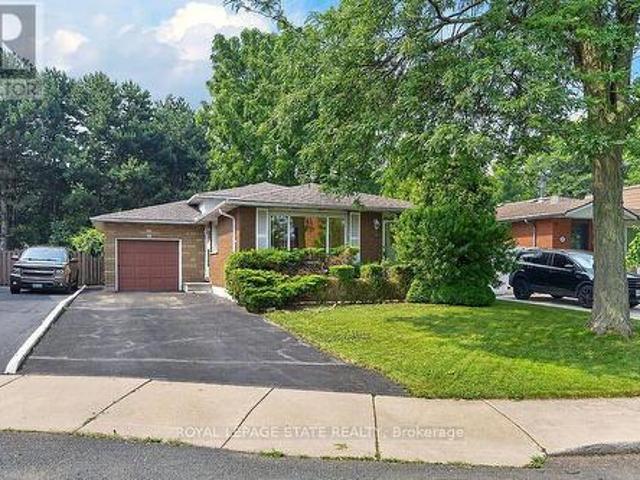 House for sale in Ancaster, Ontario