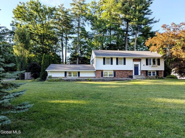 House for sale in Saratoga, New York