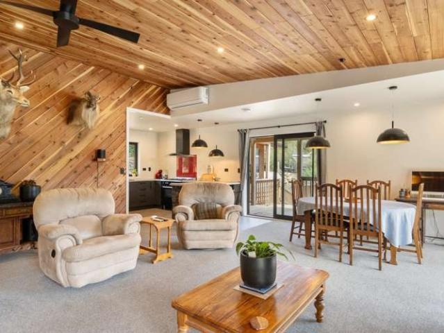 Property for sale in Marlborough