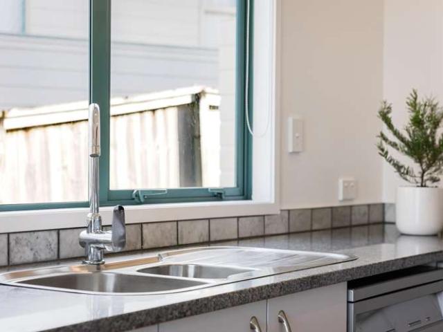 House for sale in Snells Beach